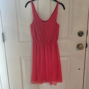 NWT Guess Coral Chiffon Dress – Size SP (Petite Small)
